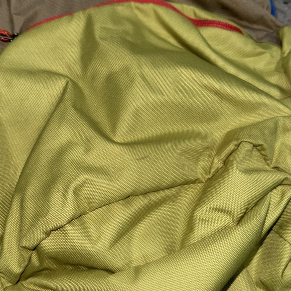 Chiquillo 30L Cada Dia Desert/Lemongrass $110 - Picture 3 of 4